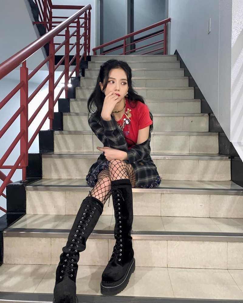 Jisoo sexy 9