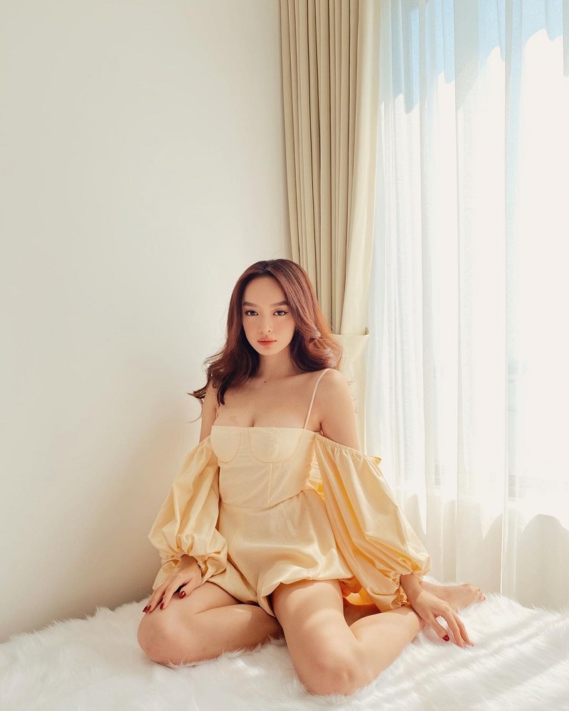 Kaity Nguyễn sexy 12