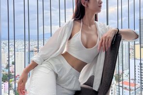 Lê bống sexy khoe vòng 1 bốc lửa vòng 3 cực khủng