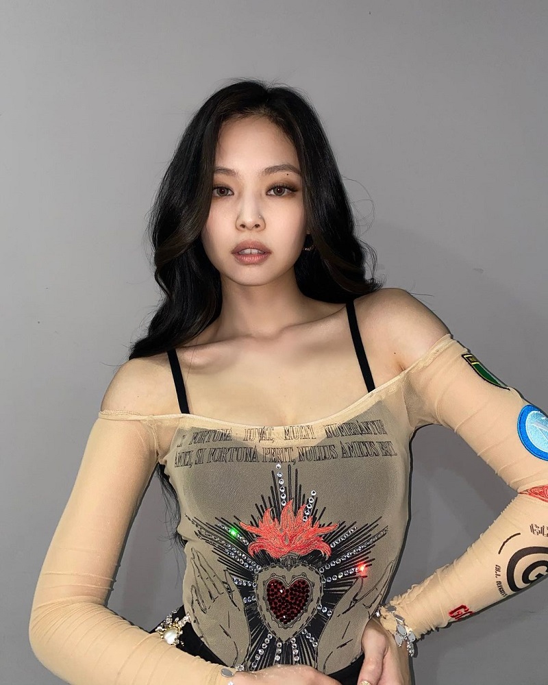 Jennie sexy 17